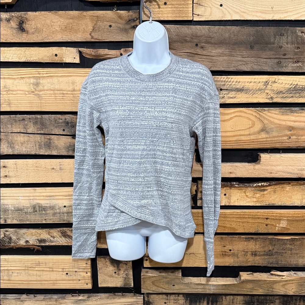 Lululemon Close to Crossing Long Sleeve
*Rulu -‎ Vivid Stripe Size 8 W3DZ9S